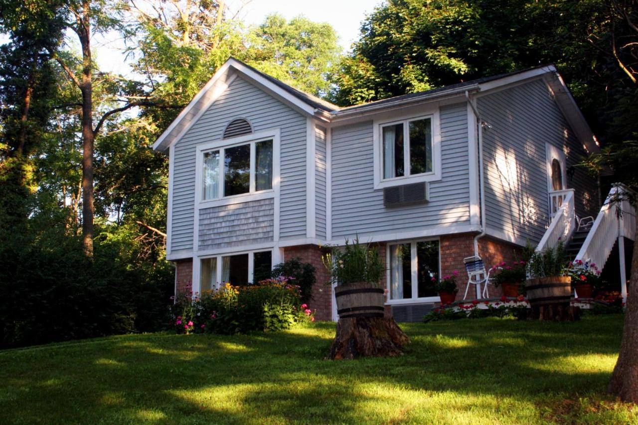 Westover Inn Saint Marys ภายนอก รูปภาพ
