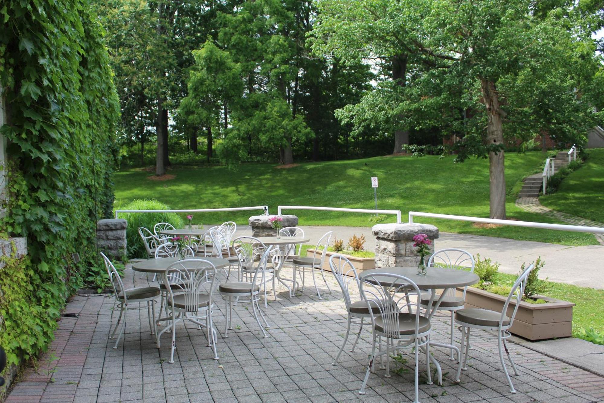 Westover Inn Saint Marys ภายนอก รูปภาพ