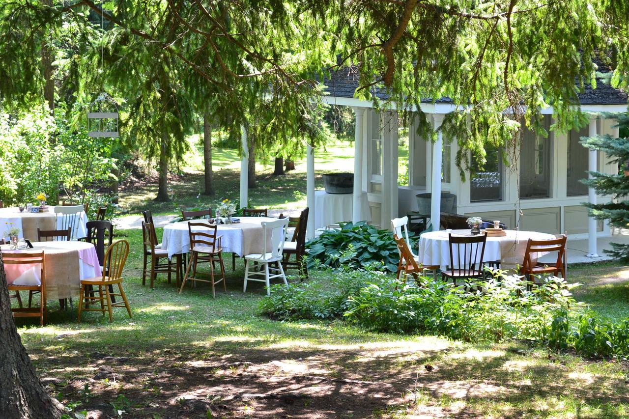 Westover Inn Saint Marys ภายนอก รูปภาพ
