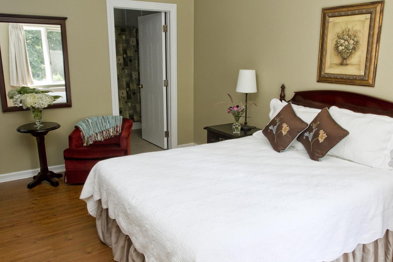 Westover Inn Saint Marys ภายนอก รูปภาพ