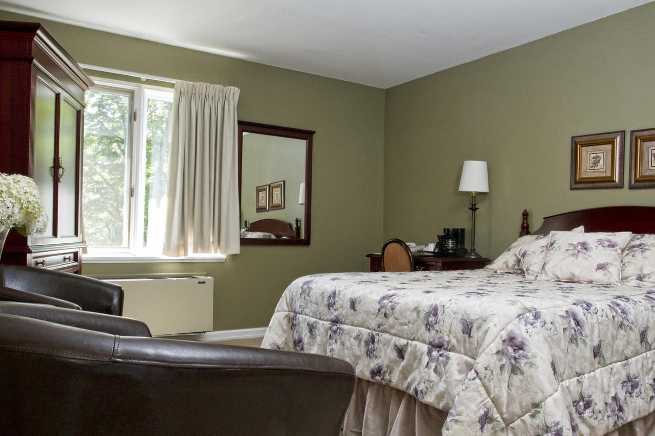 Westover Inn Saint Marys ภายนอก รูปภาพ